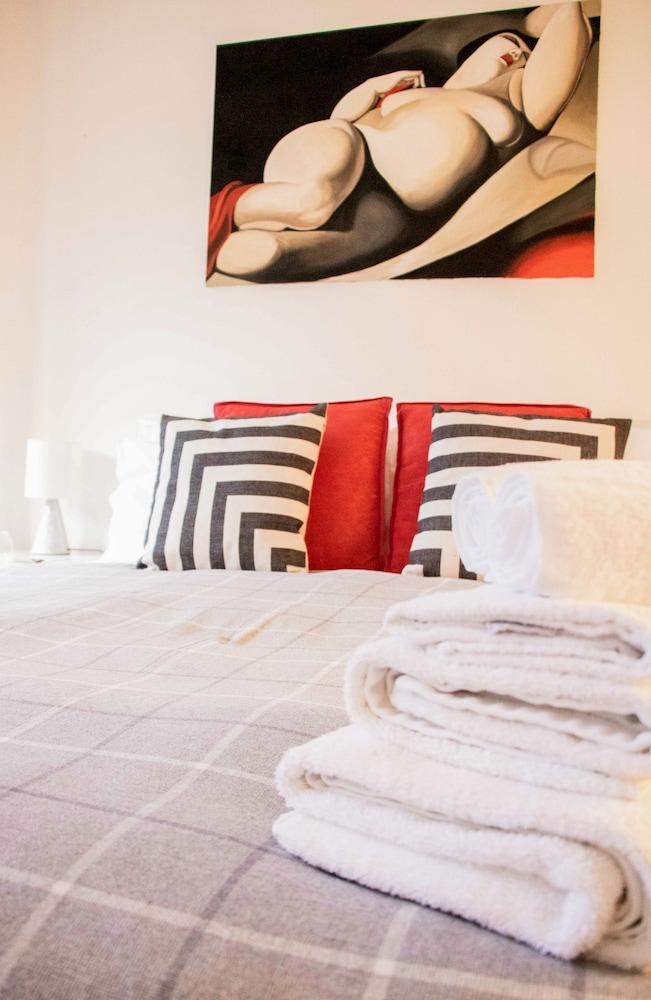 Gallery Guesthouse روما المظهر الخارجي الصورة
